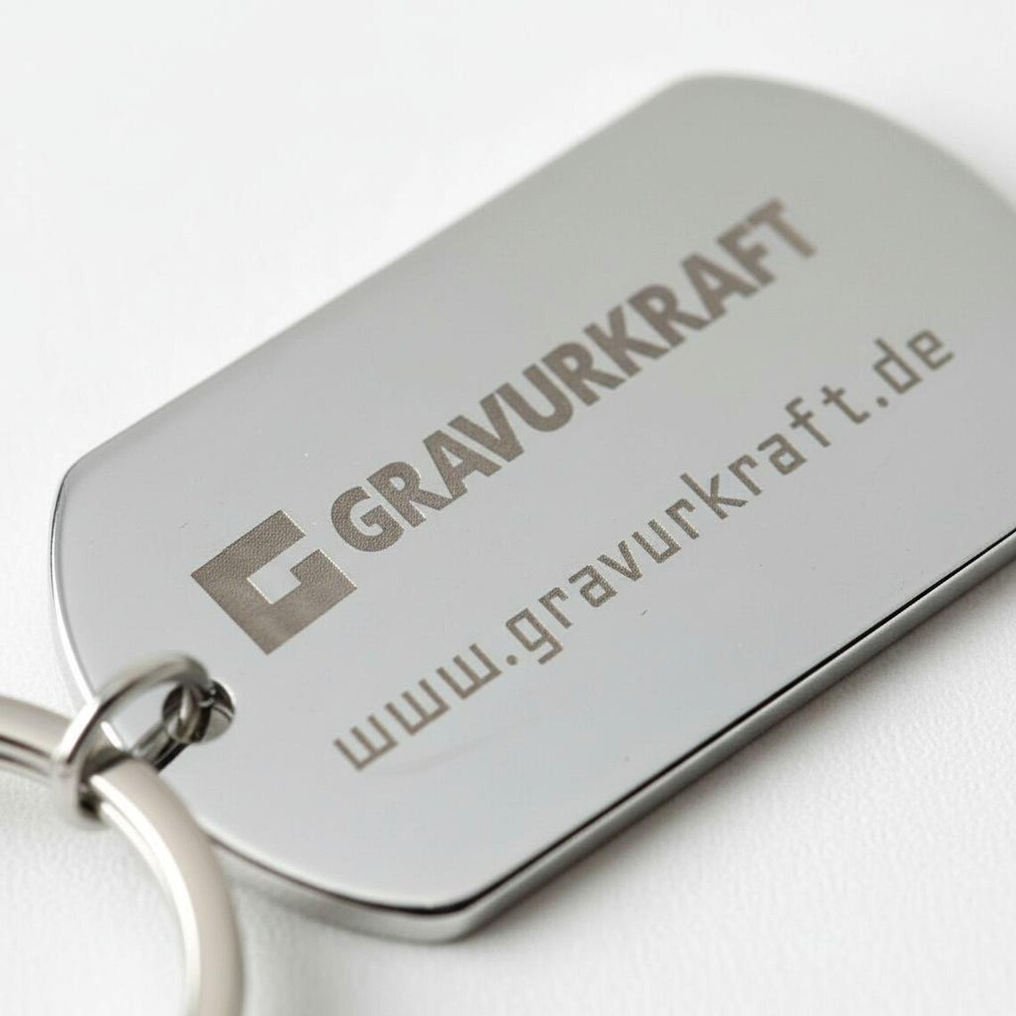 Metal Keychain – Gravurkraft handcrafted custom plaque